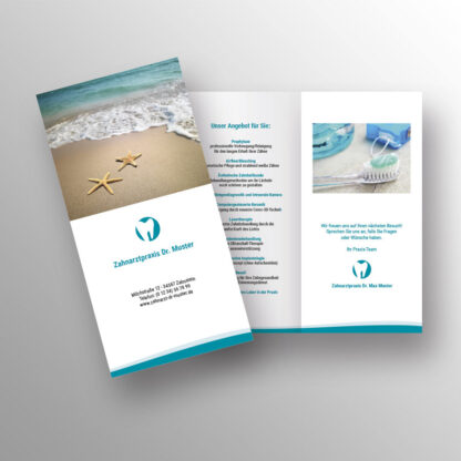 Praxisflyer 4-seitig aqua mit Praxislogo