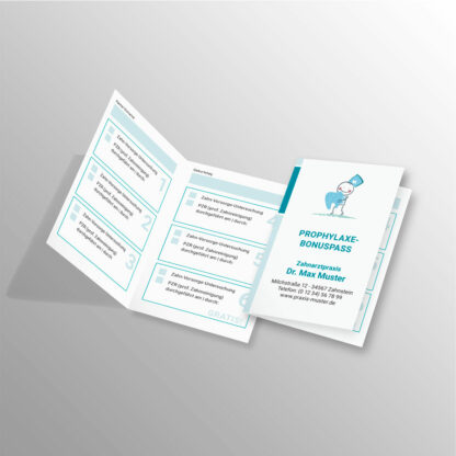 Bonuspass hochformat aqua mit Praxislogo